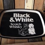 Black and white whisky tray 1970 Scotland