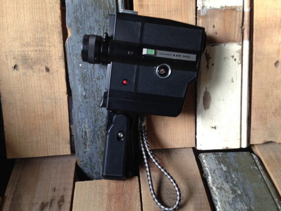 Fujita Single 8 ZMX300 8mm film camera Japan 1970 - Image 3