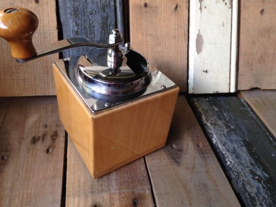 PeDe 310 Dienes coffee grinder 1950 Netherlands - Image 3