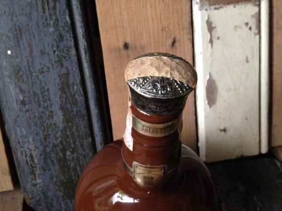 Chivas brothers Royal Salute whisky bottle 1980 Scotland - Image 4