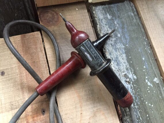 Duspol BTB voltage tester bakelite man tool 1950 Germany - Image 2