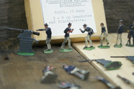 Wollner group of toy soldiers 25mm flats Austria 1910 - Image 3