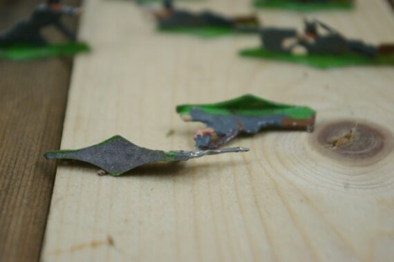 Heinrichsen group of toy soldiers 30mm flats Germany 1940 box - Image 2