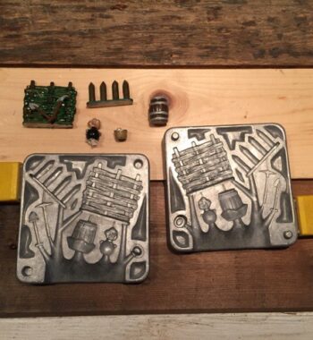 Meisterzinn mould 1009 large 40mm battlefield accessories Germany 1970