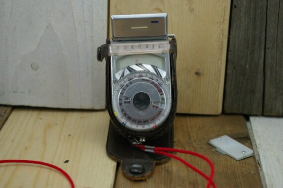 Sekonic light Exposure meter with case 1960 Japan - Image 6