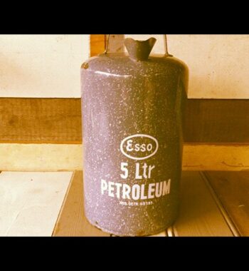 Esso 5 ltr enamal Petrolium can 1950 Holland