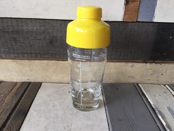 Cocktail shaker yellow bar man tool 1966 Italy - Image 5