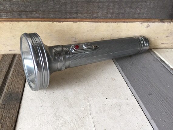 555 Flashlight tin chrome 1950 China - Image 5