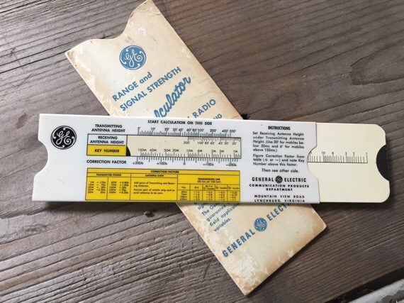 General Electric radio signal calculator Slide rule 1952 USA - Image 2