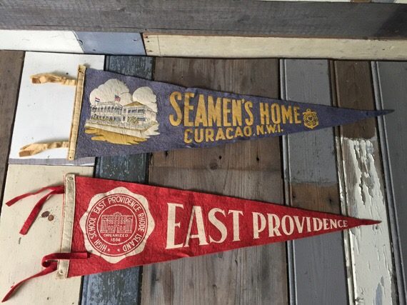 Pennants set of 4 large felt flags 1960 USA - Image 4