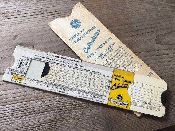 General Electric radio signal calculator Slide rule 1952 USA - Image 3