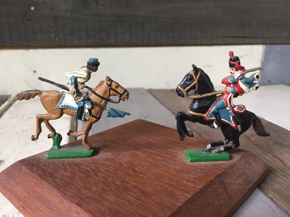 Toy Model horseback fighters 40mm semi solid France 1990 - Image 6