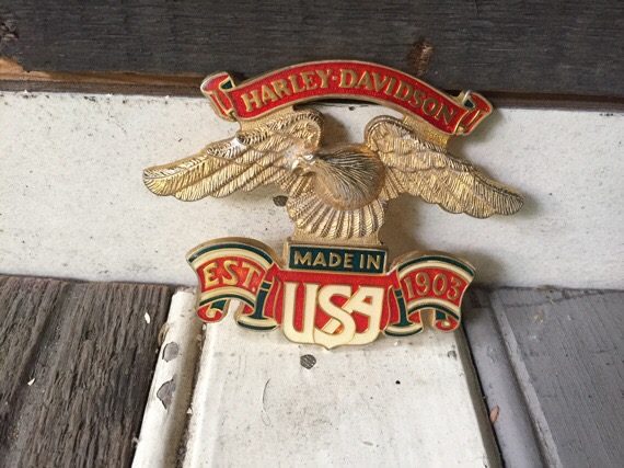 Harley Davidson Eagle metal emblem 1990 USA - Image 4