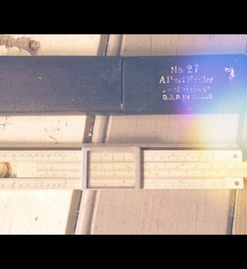 Nestler 27 Pracision smaller slide rule in case 1940 Germany