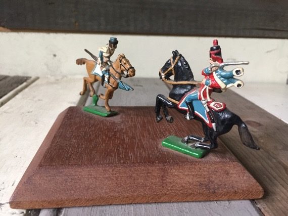 Toy Model horseback fighters 40mm semi solid France 1990 - Image 4
