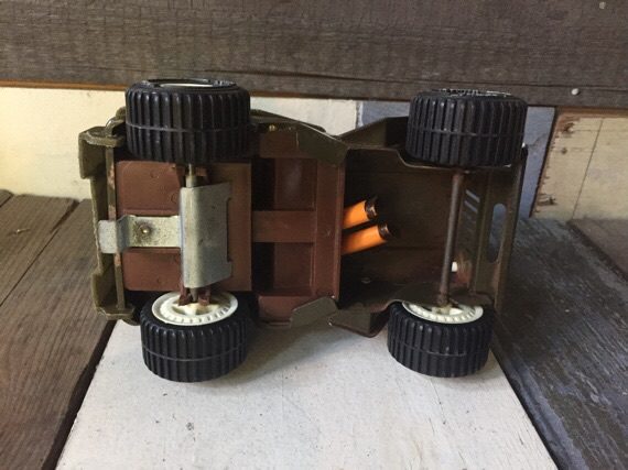 Tonka tin toy army Willys Jeep with driver 1970 USA - Image 4