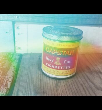 Capstan Navy Cut cigarettes tobacco tin can 1940 England