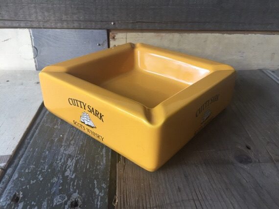 Cutty Sark Scots whisky yellow Cigar Ashtray 1980 England - Image 5