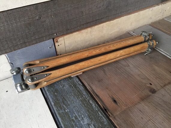 Tripod Deltz wood metal vintage film camera 1950 - Image 10