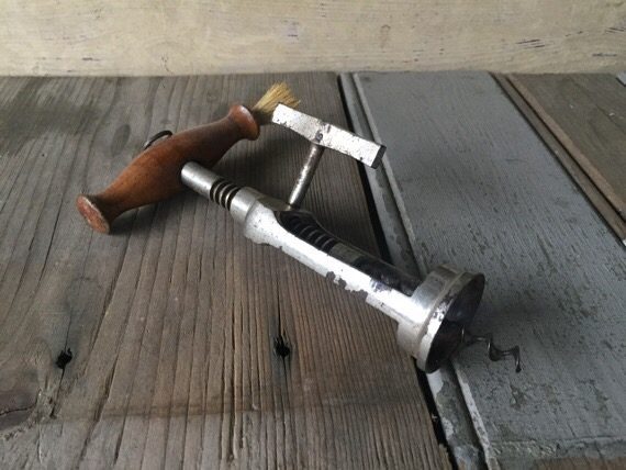 Rack & Pinion Corkscrew with brush 1930 England - Image 3
