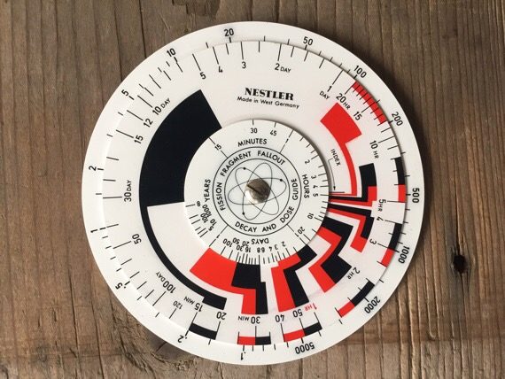 Military Nestler radiation circular slide rule 1960 DDR Germany - Image 6