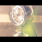 Rhythm windup space age design alarm clock 1960 Japan