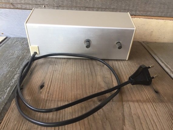 Copal 601 day date flip clock space age 1970 Japan - Image 3