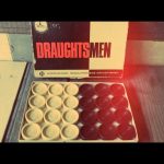 Upson Draughts men checkers plastic in box 1960 Australia