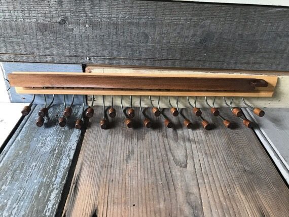 Fratelli Reguitti wood tie rack in box 1970 Italy - Image 5