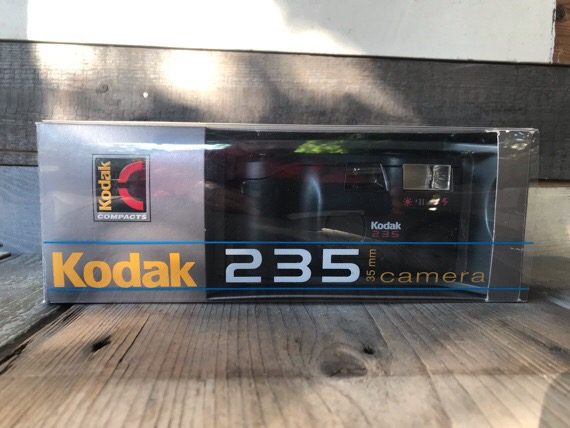 Kodak 235 camera 35mm in box 1989 USA - Image 3