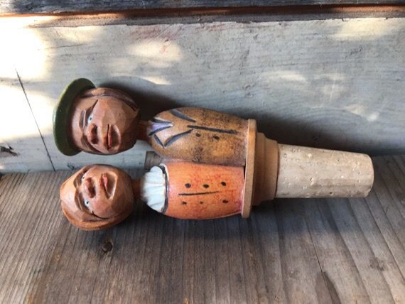 ANRI bottle stop kissing couple wood 1960 Italy - Image 5