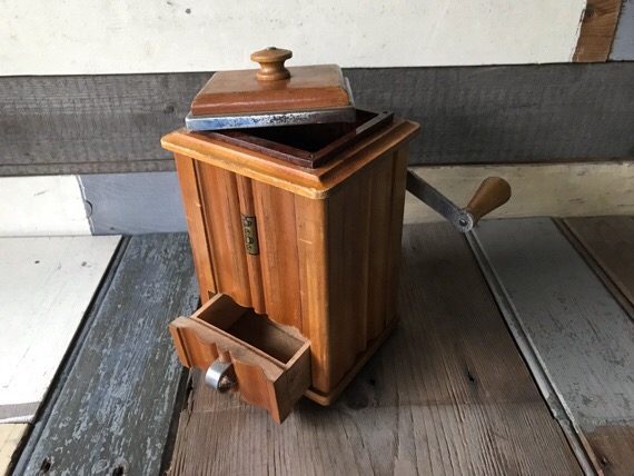 PeDe 1710 Dienes cherry wood standing coffee grinder Holland 1950 - Image 5