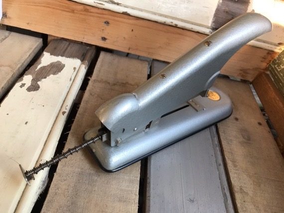 Rapid 9 in box 2 staples large design Stapler grey chrome 1960 Sweden - Image 6