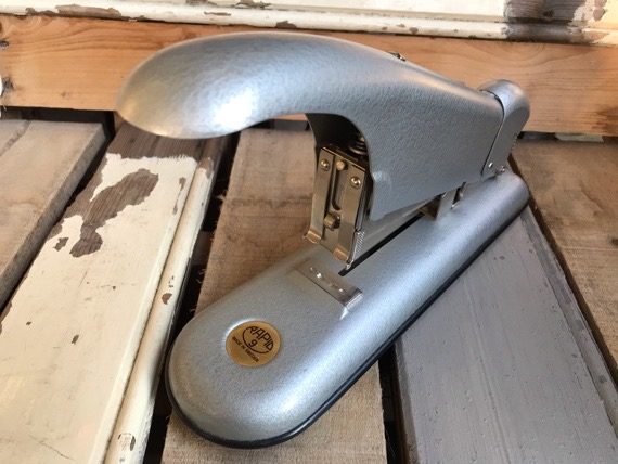 Rapid 9 in box 2 staples large design Stapler grey chrome 1960 Sweden - Image 5