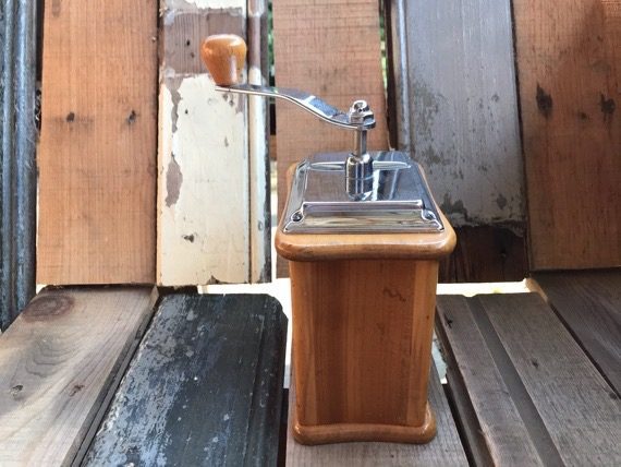 Dienes mokka 568 PeDe curved cherry wood coffee grinder Germany 1950 - Image 7