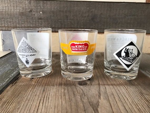 3 Whisky glasses Black White Haig's Sandeman 1980 France - Image 5