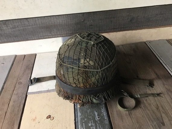 M53 army helmet 1987 camouflage vintage Dutch soldier military - Image 4