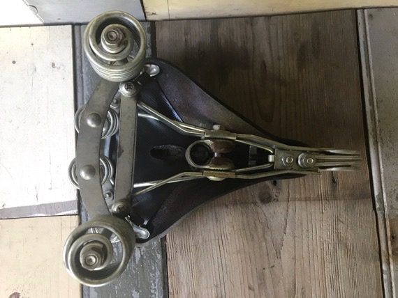 Lepper Primus leather mens saddle bike huge springs 1989 Holland - Image 7