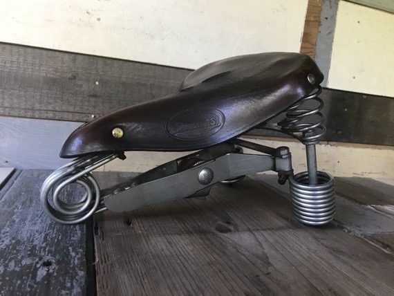 Lepper Primus leather mens saddle bike huge springs 1989 Holland - Image 2