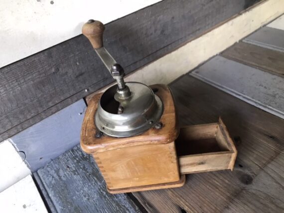 KYM curved top 9485 Coffee grinder Germany 1950 - Image 3