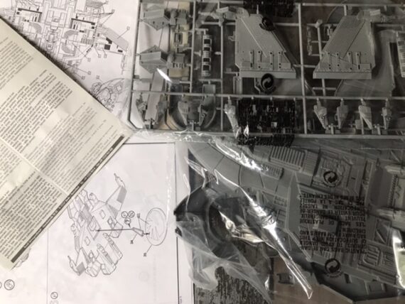 Revell Star Trek Voyager 04809 model kit Maquis fighter 1996 USA - Image 7