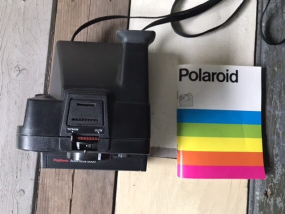 Polaroid Polasonic Autofocus 5000 land camera manual 1980 - Image 3