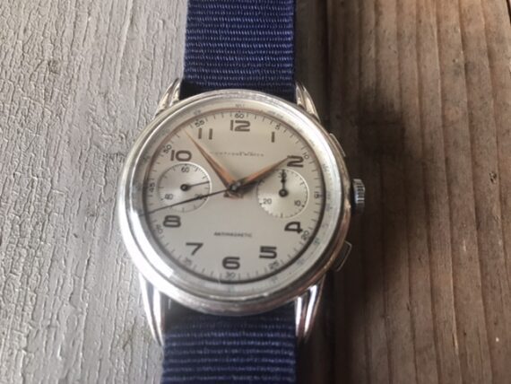 Montagne Watch Chronograph Suisse XL handwind 1950 Switzerland - Image 5