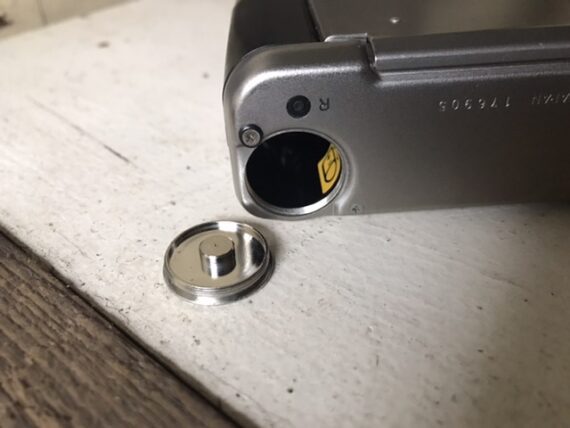 Contax T2 camera 35mm compact in case 1990 Japan - Image 3