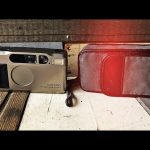 Contax T2 camera 35mm compact in case 1990 Japan