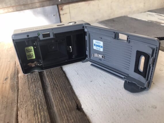 Konica EU mini-II camera bag 35mm 2000 Japan - Image 4