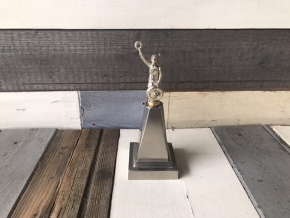 Metal trophy car speed racer rider statue 1956 Holland - Image 2