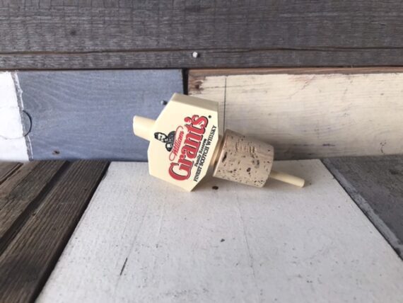 Grant's pourer Whisky ca. 1990 Scotland - Image 4