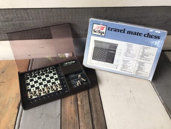 SciSys travel mate chess computer electric 1984 in box Hong Kong - Image 5