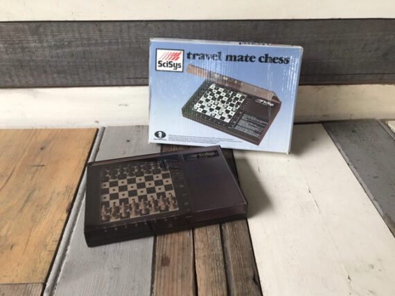 SciSys travel mate chess computer electric 1984 in box Hong Kong - Image 6